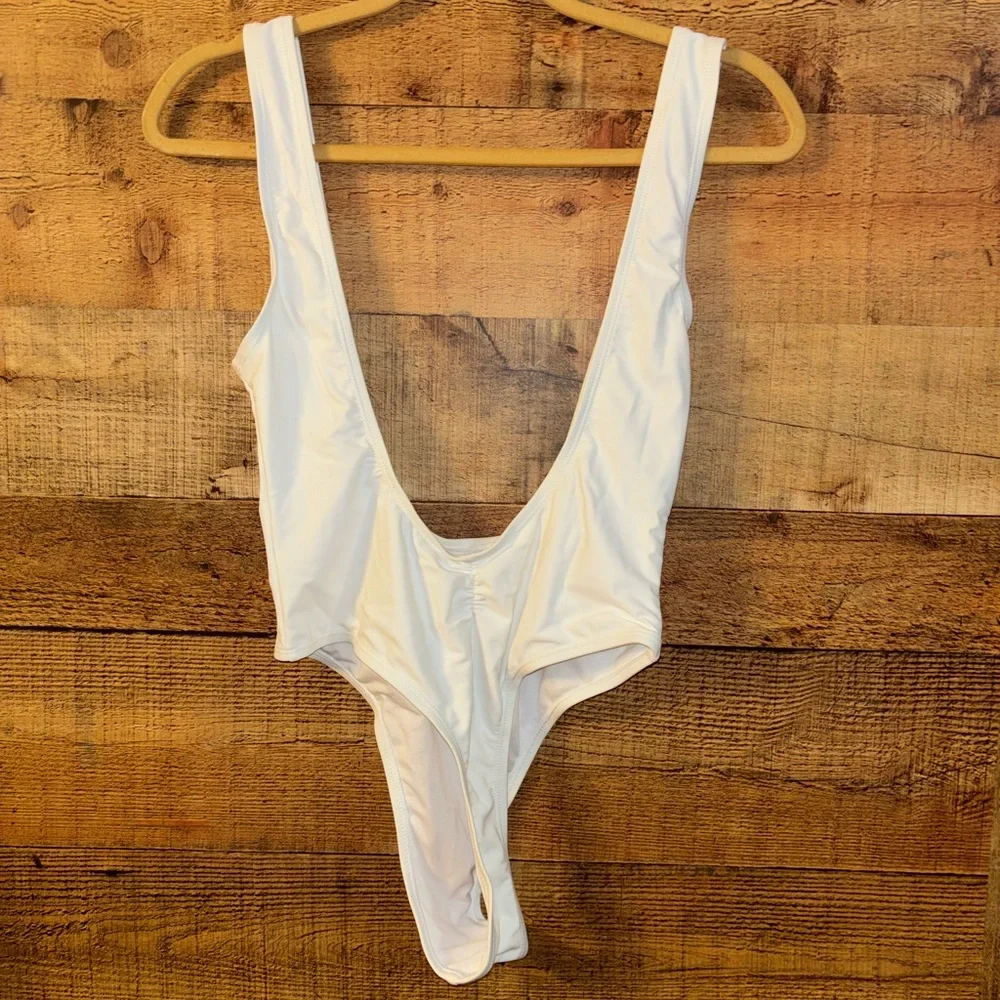 Skimpy One Piece Swimsuit - Picture 2 of 4